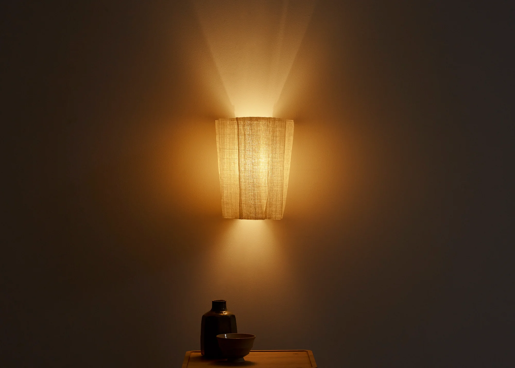 Anders column wall light - Image 4