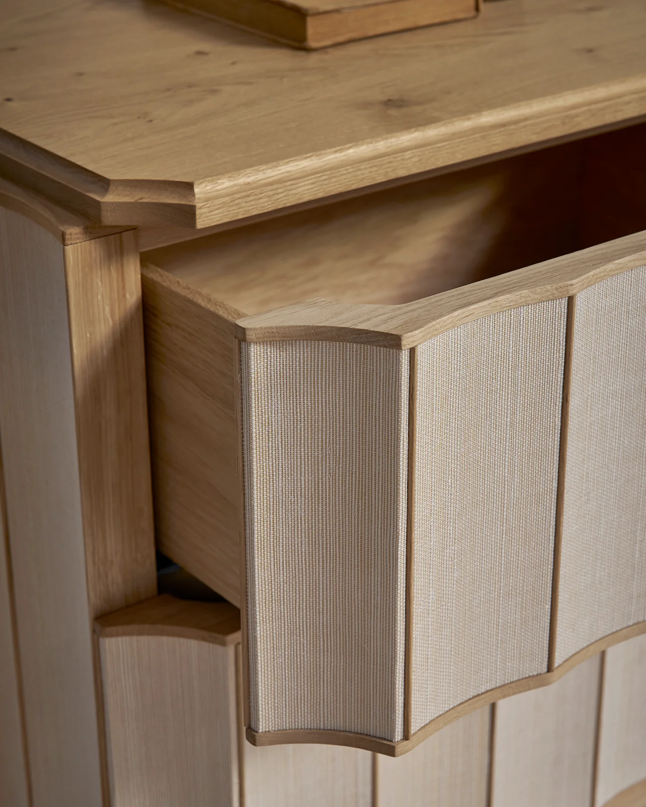 Ellery bedside table - Image 5
