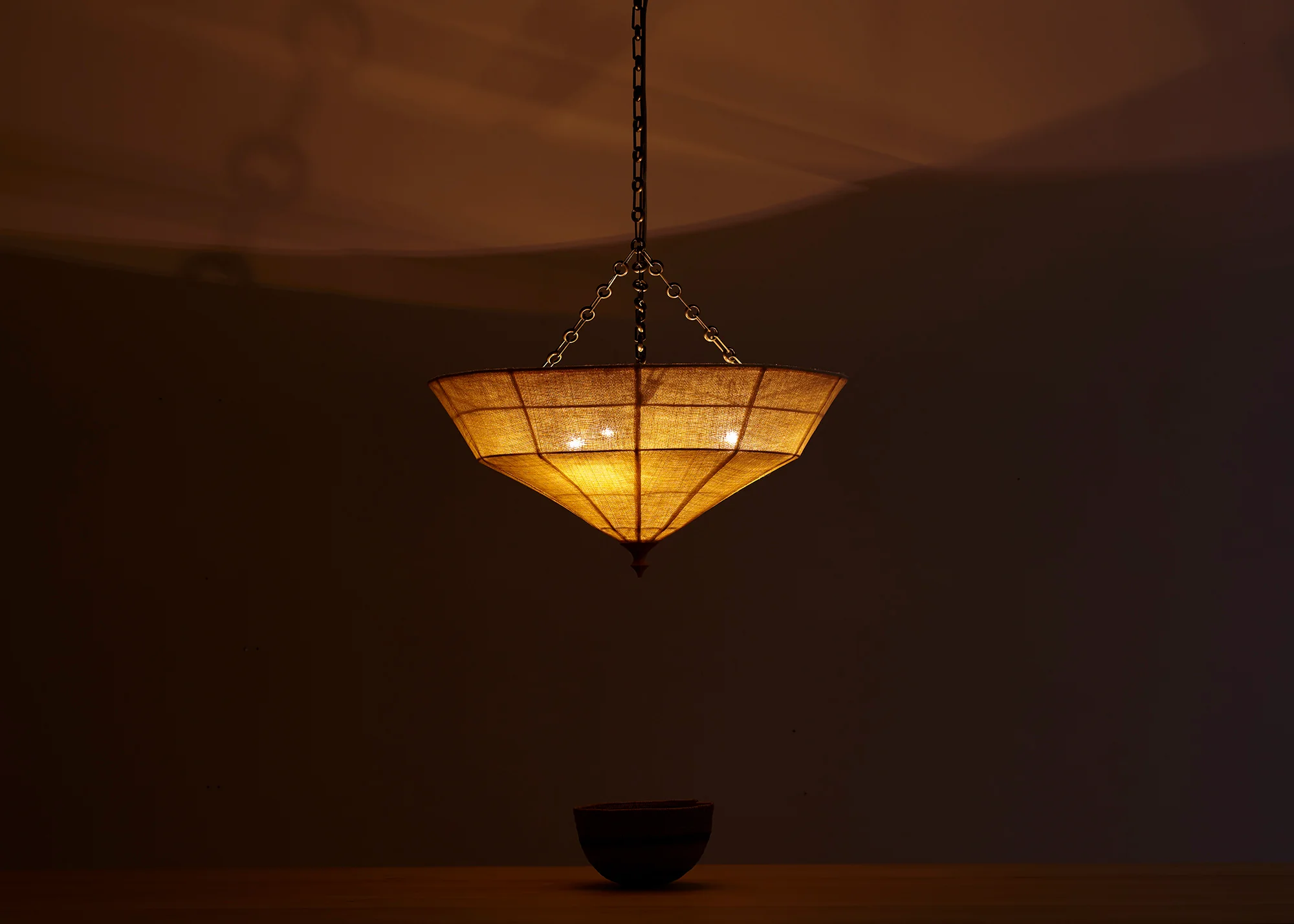 Soren crown pendant light 700 - Image 8